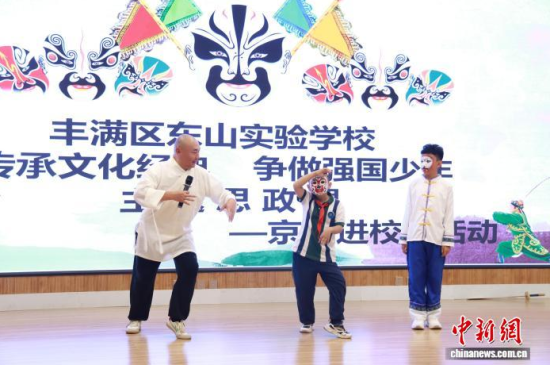 ʷ����(qu��n)(��һ)���ڽo�W(xu��)�������n��(�Y�ψD) �������S�M�^(q��)�|ɽ��(sh��)�(y��n)�W(xu��)У���D